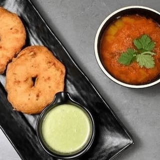 Idli & Sambhar Vada